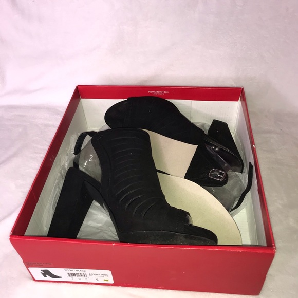 Carlos Santana Scout ankle Bootie - Picture 5 of 8